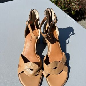 Women's Tan Leather Ankle-Strap Block Heel Sandals